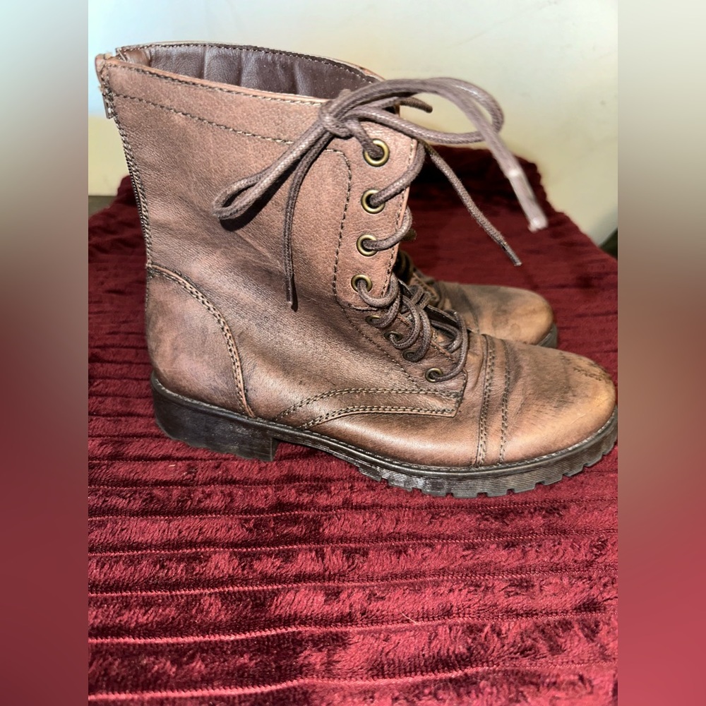 Steve Madden Fidell Boots - No box